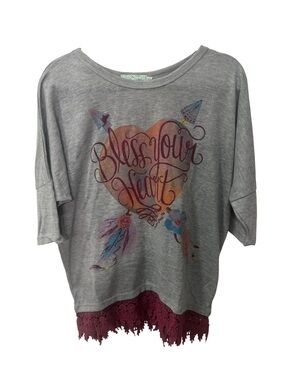 Southern Grace brand "Bless Your Heart" graphic t-shirt with lace hem size S/M